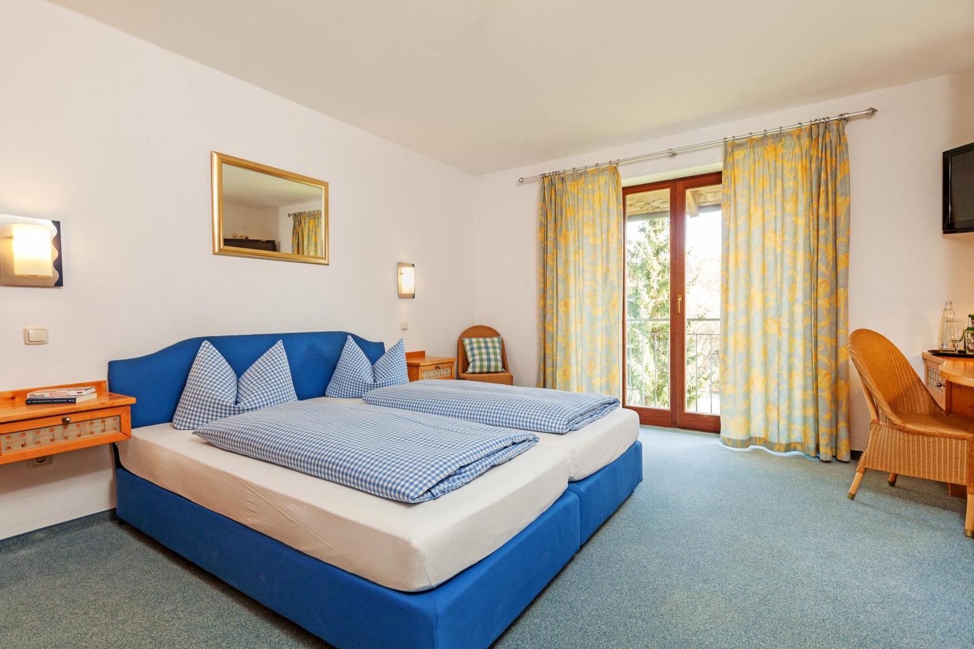 Hotel Zum Forst Kranzberg Esterno foto